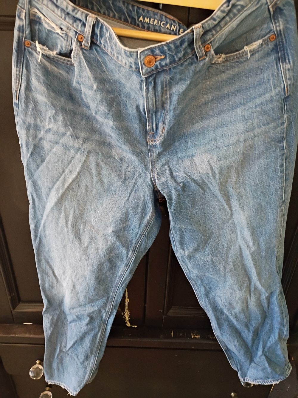American Eagle Outfitters Light Blue Relaxed Mom Jeans